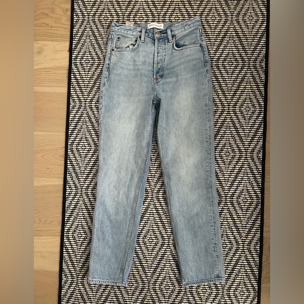 The Denim Forum “The BF High Rise Loose” Size 26 (28L)